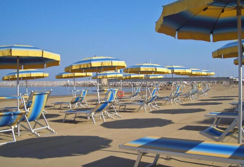 آپارتمان 2 خوابه, Residence Villa Piani