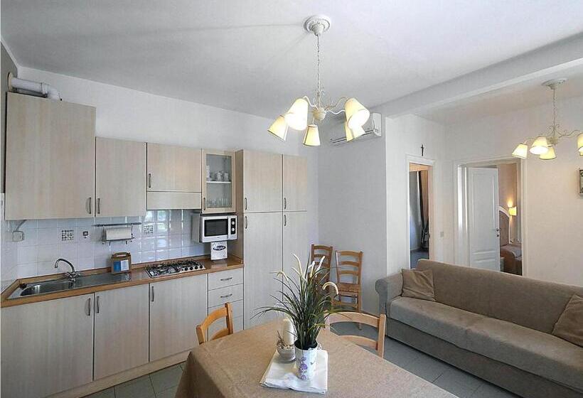 آپارتمان 2 خوابه, Residence Villa Piani