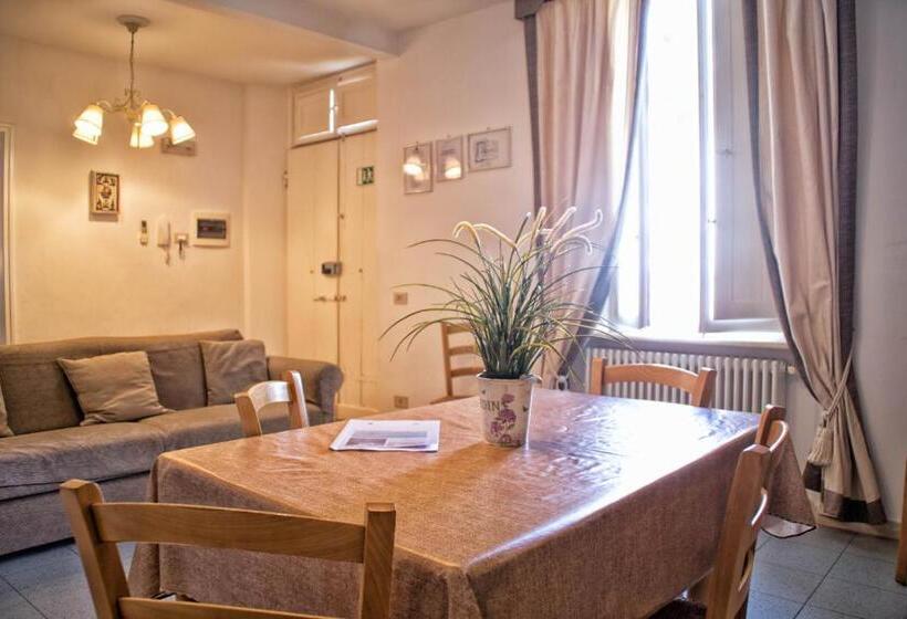 آپارتمان 2 خوابه, Residence Villa Piani