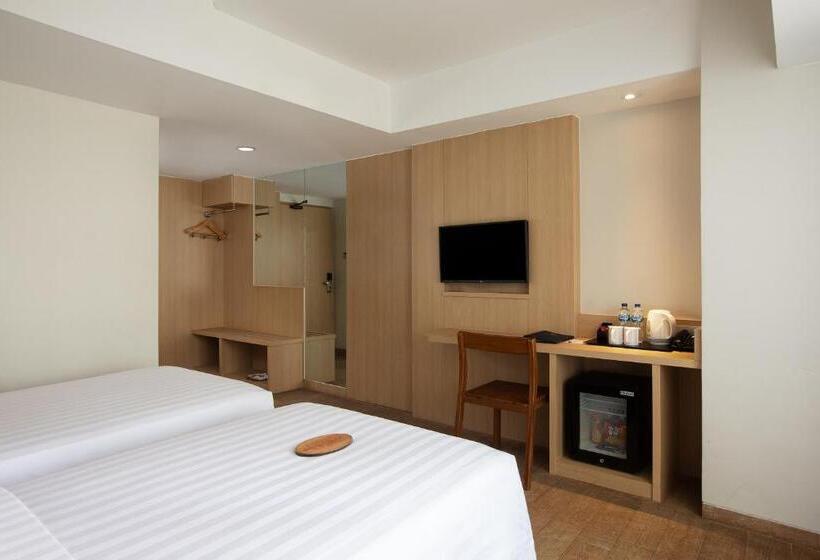 발코니 디럭스 룸, Aveta Hotel Malioboro