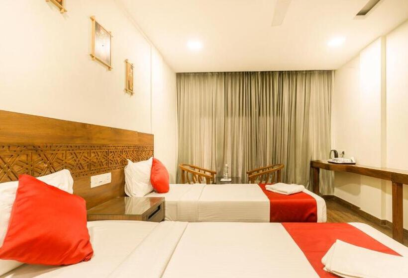 豪华房间, Kings Calicut
