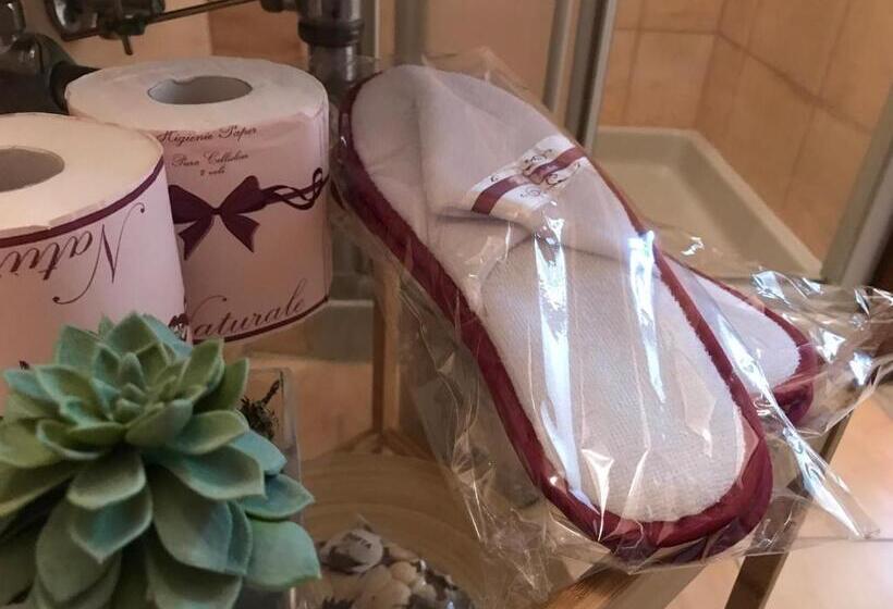 اتاق استاندارد با چشم‌انداز, Luxury Venetian Rooms