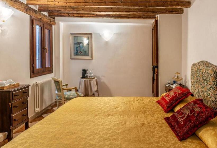 اتاق استاندارد, Luxury Venetian Rooms