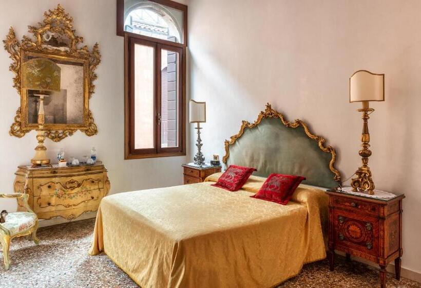 اتاق استاندارد با چشم‌انداز, Luxury Venetian Rooms