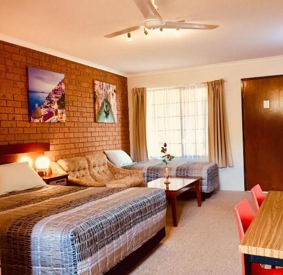 스탠다드 룸, Colonial Motor Inn Pambula