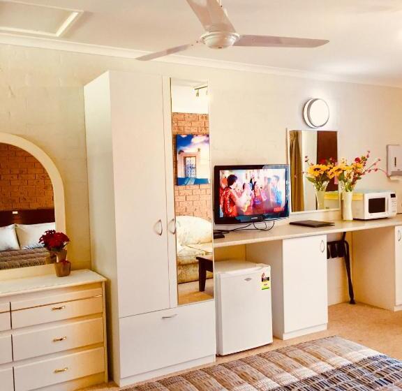 스탠다드 룸, Colonial Motor Inn Pambula