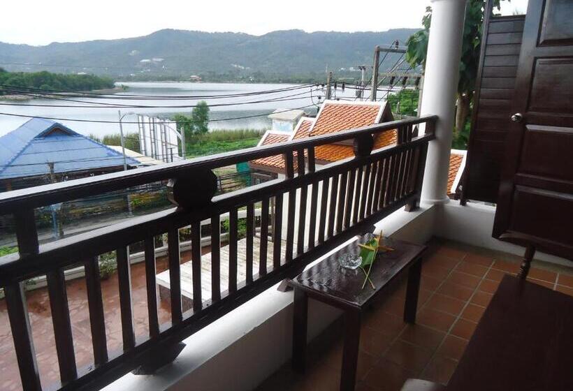 디럭스 룸, Nova Samui Resort