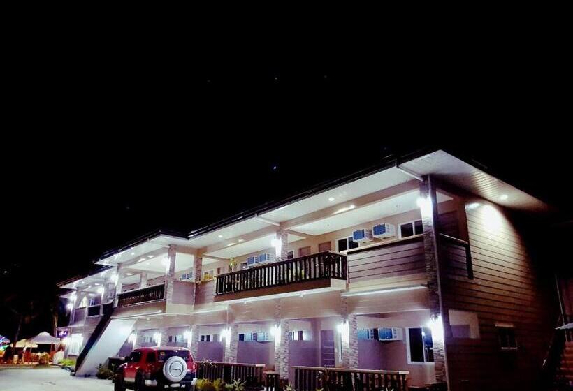 اتاق سوپریور, Jelly's Haven Resort