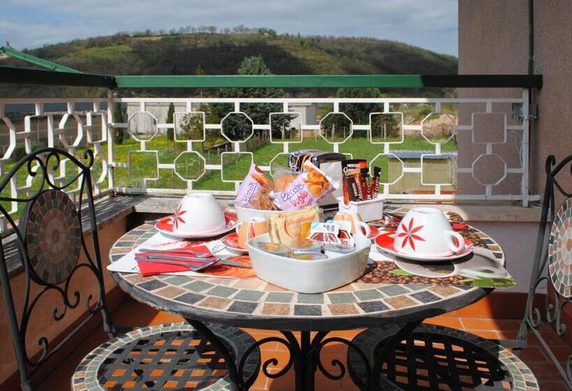 اتاق استاندارد, A Casa Di Gianna B&b