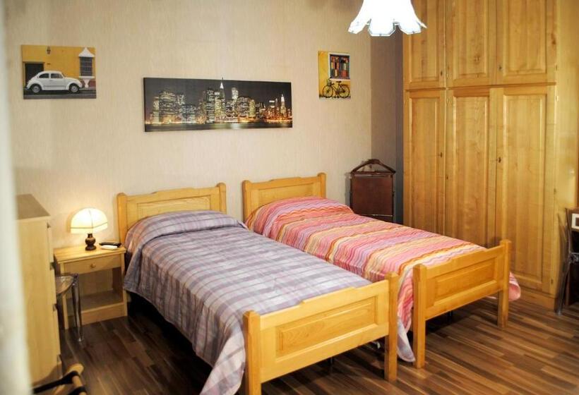 اتاق استاندارد, A Casa Di Gianna B&b