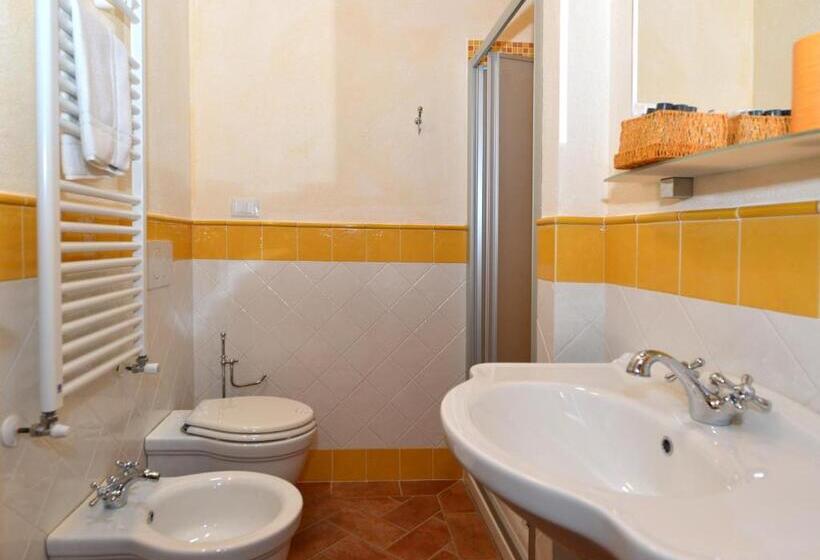 ３ベッドルームハウス, Agriturismo Mocine