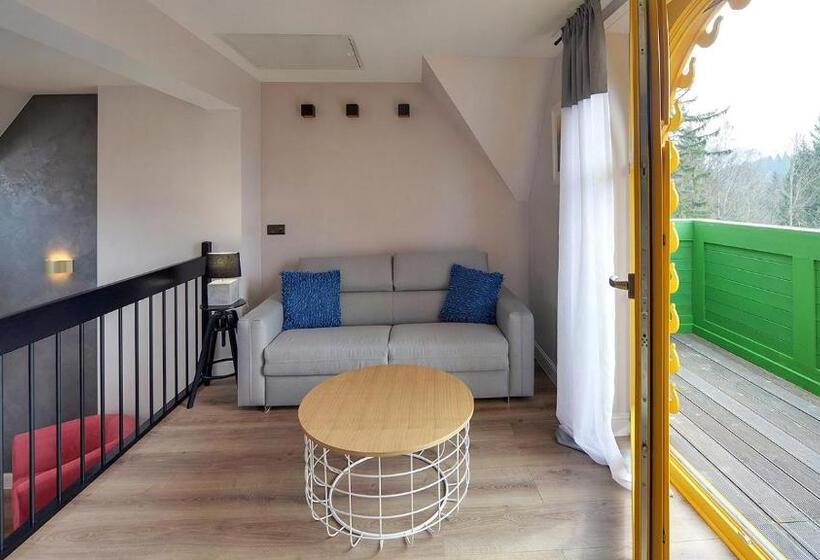 Апартаменты 2 Спальни с Балконом, Norweska Dolina Family&pet Friendly Resort