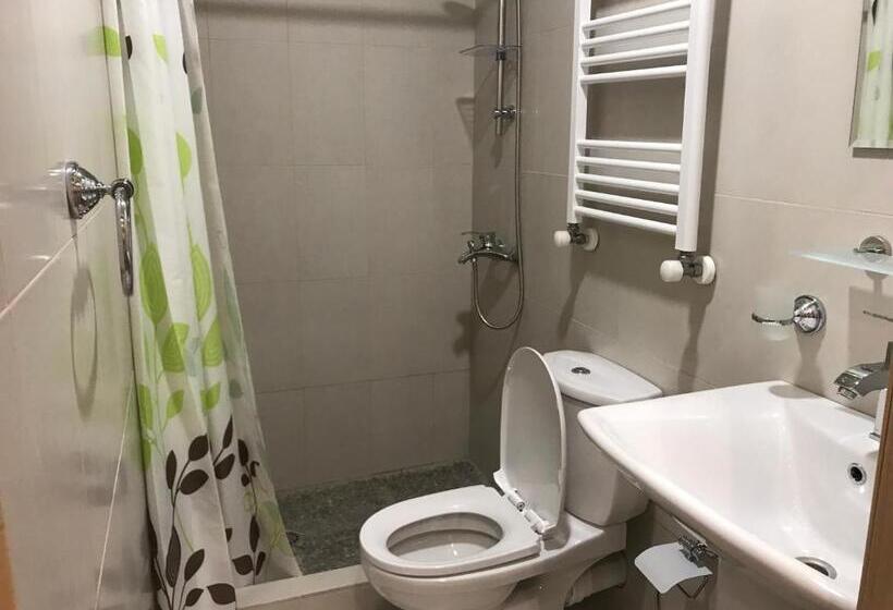 Standard Triple Room with Terrace, Mariana