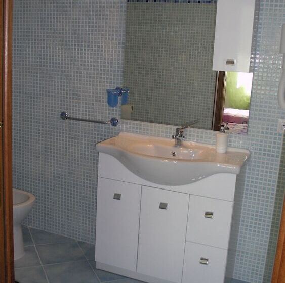 اتاق استاندارد, B&b La Collina