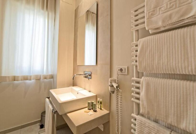 سوییت, Country House La Radice