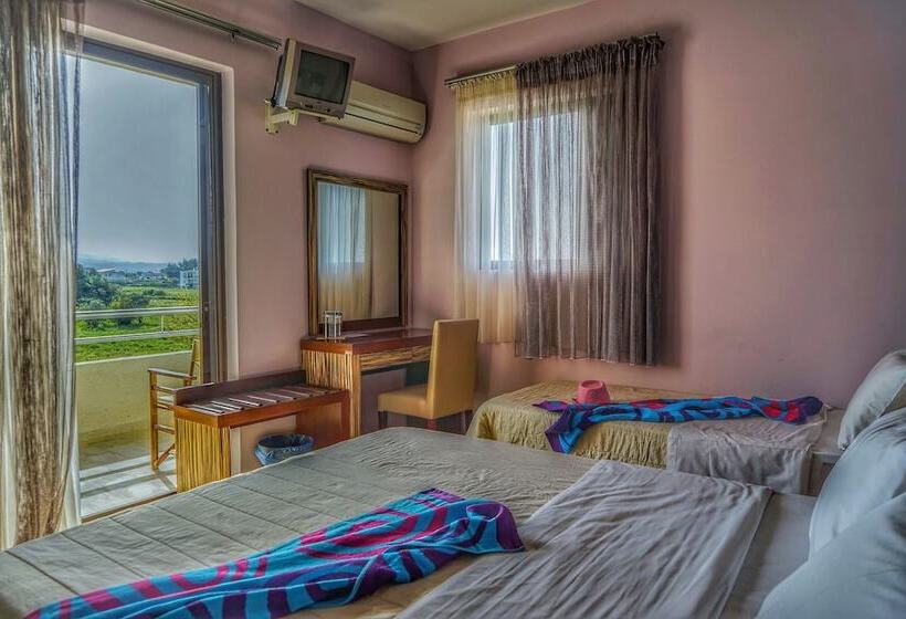 Трехместный Номер Стандарт Вид на Сад, Kokoni Beach