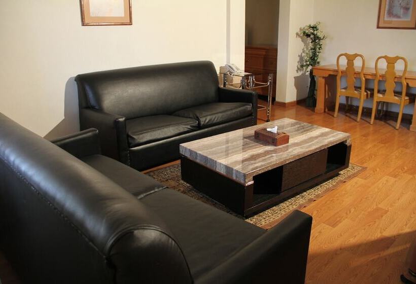 آپارتمان 1 خوابه, Emmad Furnished