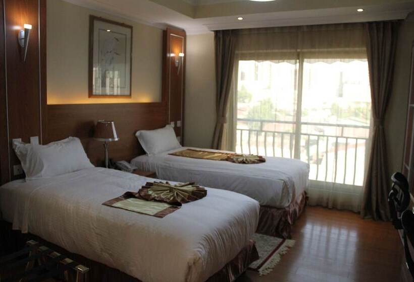 اتاق استاندارد, Emmad Furnished