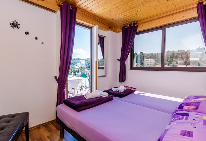 آپارتمان 2 خوابه با چشم‌انداز دریا, Apartments & Rooms Mihajica