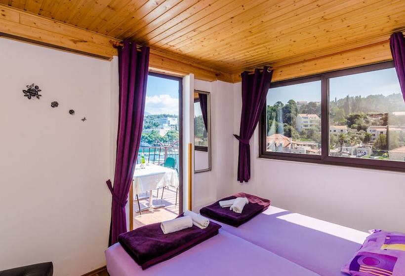 آپارتمان 2 خوابه با چشم‌انداز دریا, Apartments & Rooms Mihajica