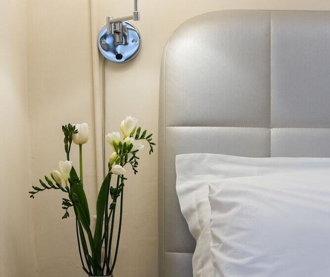 Номер Стандарт, Old Town Inn