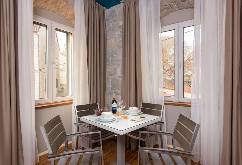 إستوديو بريميوم, Riva Luxury Rooms