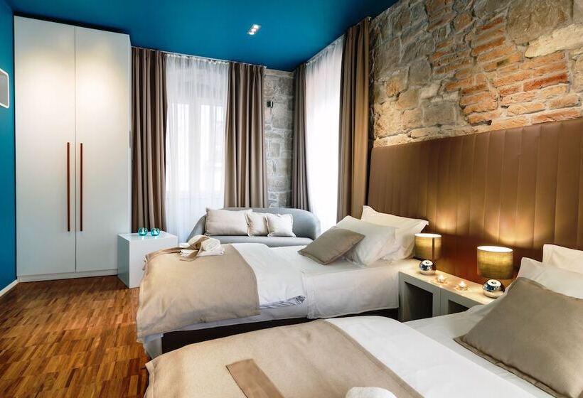 إستوديو بريميوم, Riva Luxury Rooms