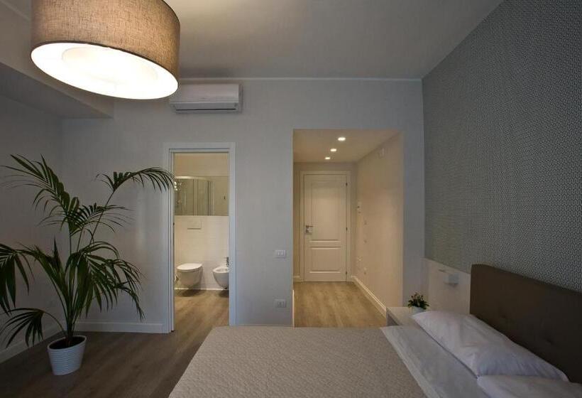 اتاق استاندارد چهار تخته, Domus Roma