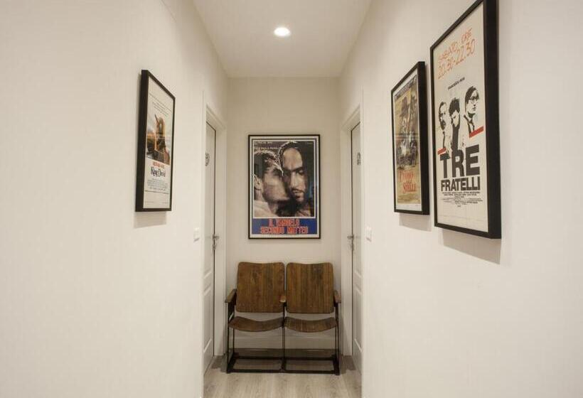 اتاق استاندارد چهار تخته, Domus Roma