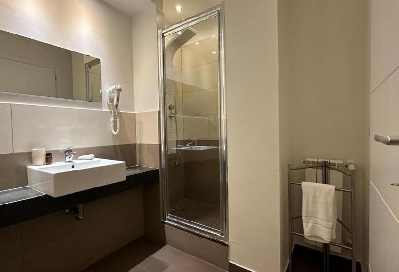 اتاق استاندارد سه نفره, Ottomood B&b And Apartments