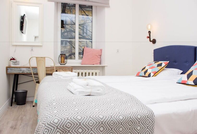 标准间, Chillout Hostel
