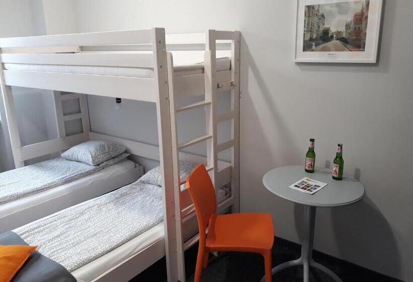 Номер Стандарт, Hostel Sopot Centrum