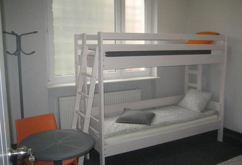 Семейный Номер Совместный Санузел, Hostel Sopot Centrum