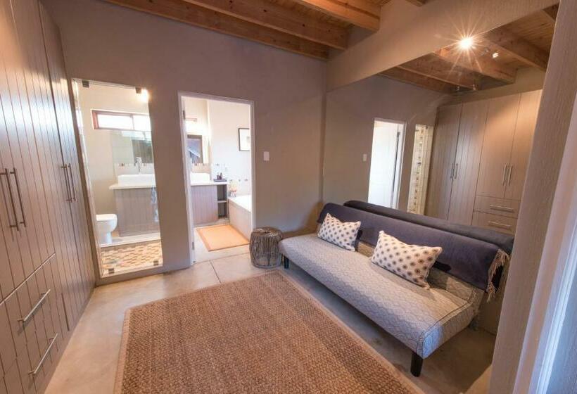 Люкс Повышенной Комфортности, Ekhaya Bush Villa