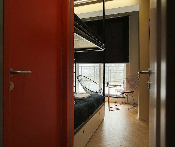 家庭间, Suffix Hostel & Apartments