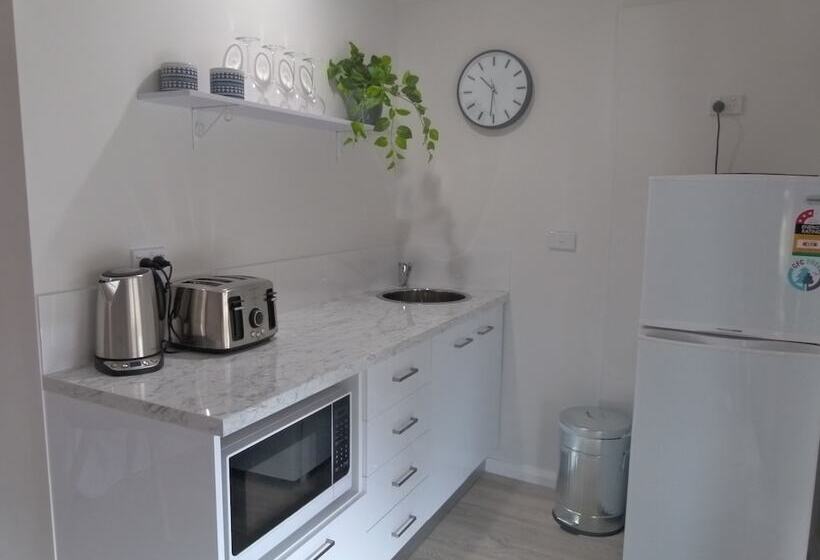 Студия Стандарт, The Sanctuary At Paradise Beach B&b