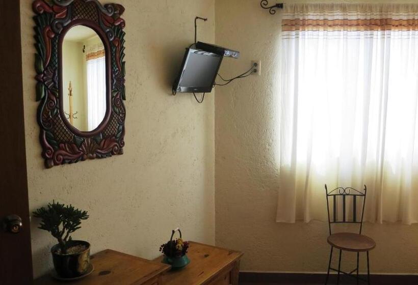 اتاق استاندارد سه نفره, Posada Del Fraile