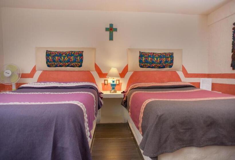 اتاق استاندارد چهار تخته, Posada Del Fraile