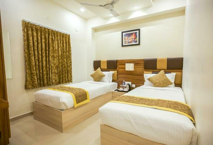 חדר אקזקיוטיב, Grande Inn Trichy