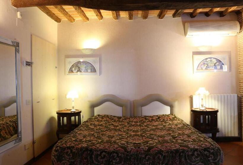 エコノミートリプルルーム, Agriturismo   Collina Toscana Resort