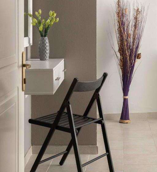 اتاق سوپریور, Maravelia S Rooms