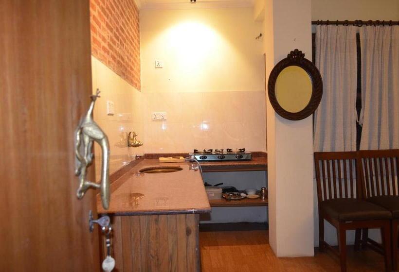 آپارتمان 1 خوابه, Newa Home