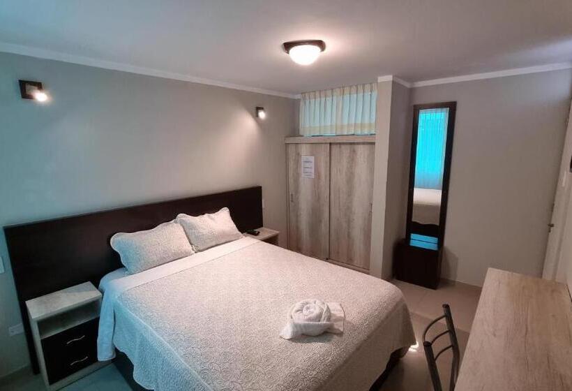 Номер Стандарт, Hostal Montalvo
