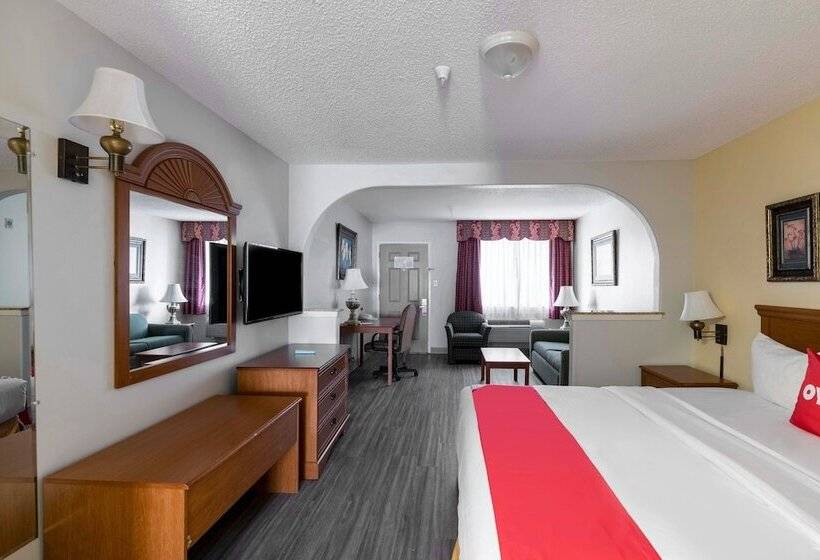 Люкс 3 Спальни, Red Roof Inn Stafford, TX