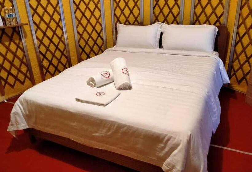 디럭스 룸, Rick Resort Teluk Intan