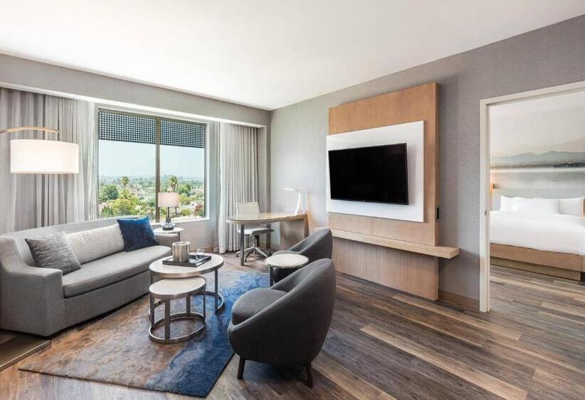스위트 킹사이즈 침대, Courtyard By Marriott Los Angeles Monterey Park