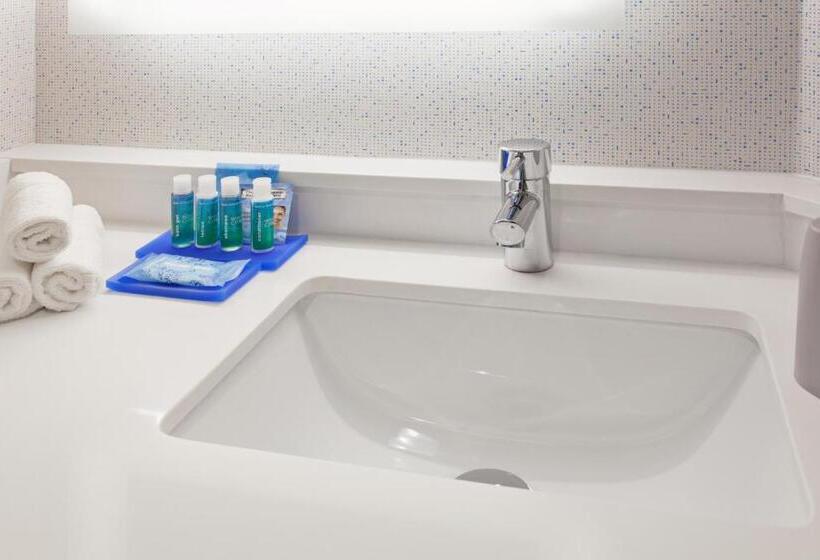 带大床的标准间, Holiday Inn Express West Los Angeles, An Ihg