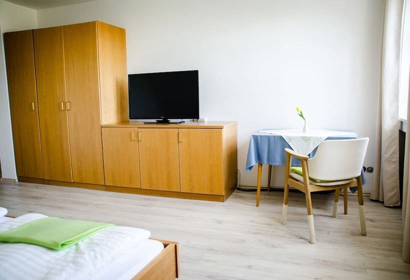 Номер Стандарт, Wallfahrts Gaststätte Heilbrünnl