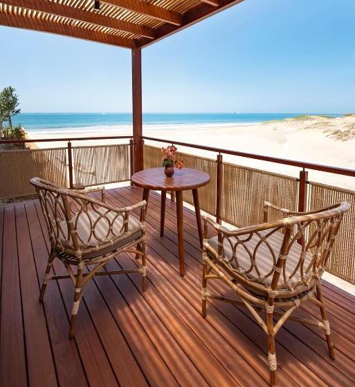اتاق لوکس با بالکن و چشم‌انداز دریا, Norte Suites Boutique