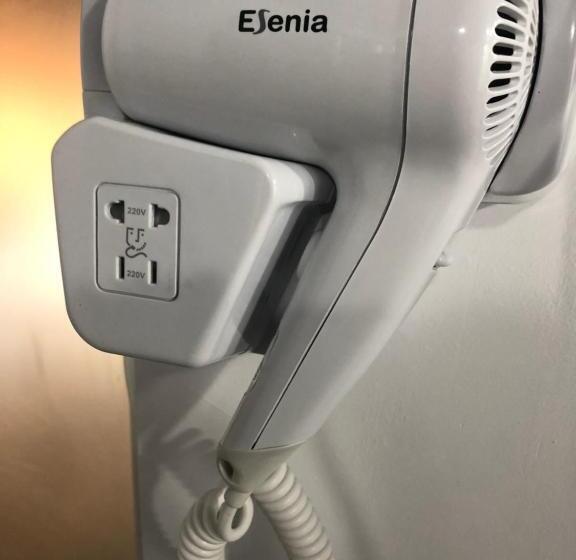 تختخواب در اتاق مشترک, Bedsy